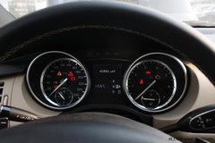 奔驰R350颜色全  新款加大轮可优惠11万