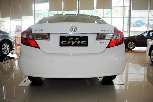 东风本田思域最高直降3万元有大量现车