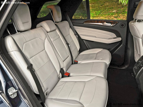2013款奔驰ML350 现车促销价仅80万销售