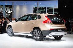 沃爾沃V40新款到店 現車足四月沖量特賣