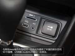 另类新物种 Jeep全新城市SUV自由光实拍