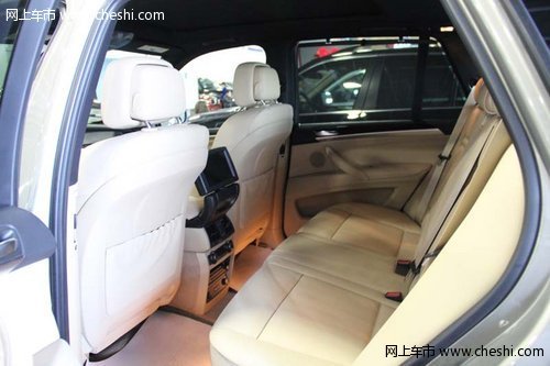 宝马X5原装现车  天津五月直销价62万元