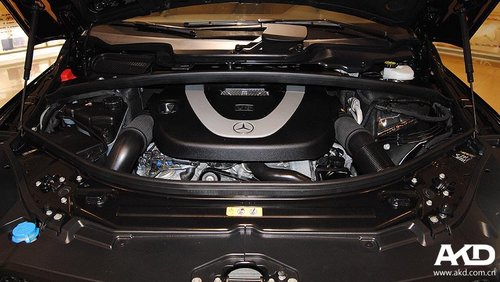 2012款奔驰R300售价59.80万 豪华商务车