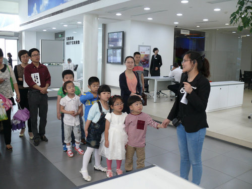 南京宁宝举办六一儿童节环保展厅参观活动