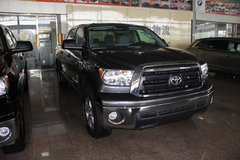 丰田坦途5700  现车到店冰点特价低折扣