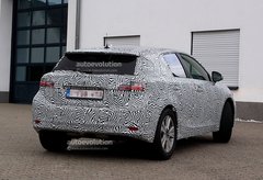 雷克萨斯新NX跨界车谍照 2.5升增压引擎