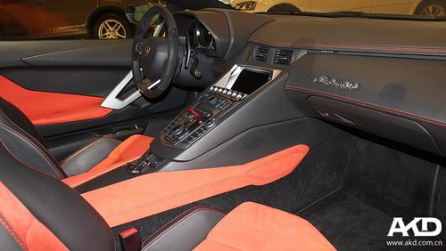 兰博基尼Aventador LP700-4售价568万元