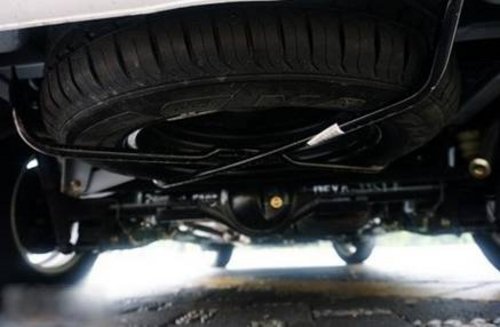 小试新紧凑型商务车--东风小康风光