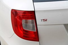 欧系原装进口斯柯达Superb Combi实拍图解
