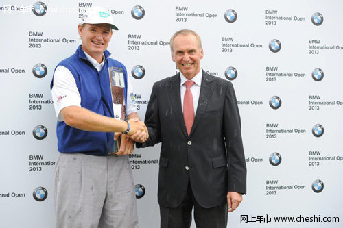 中国球手黄文义BMW国际公开赛并列第七名