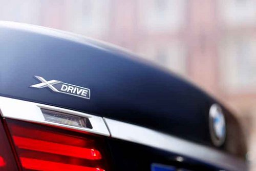 天津购新BMW7系 享羽量级利率金融方案