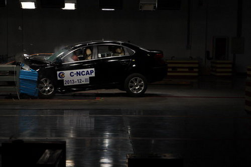 2013第二批C-NCAP碰撞测试