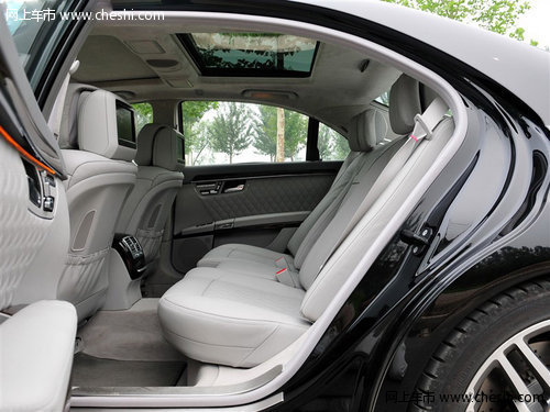 奔驰S65 AMG 现车到店巨幅优惠50万促销