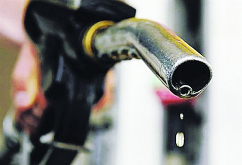 国五油品升级成本分摊 外地油价将普涨