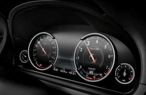 力天宝崐新BMW7系三款顶级车型正式上市