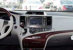 2013款丰田塞纳3.5L美规版  最低价40万