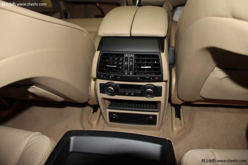 宝马X5 现车到店冰点低价火爆促销活动