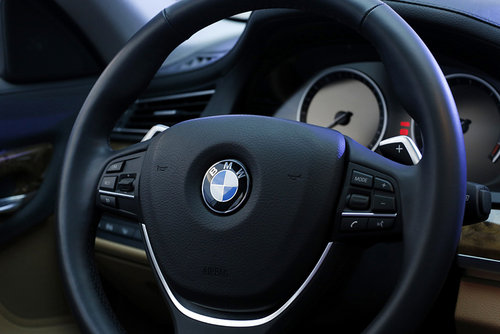 BMW740LixDrive“全天候”顶级豪华轿车