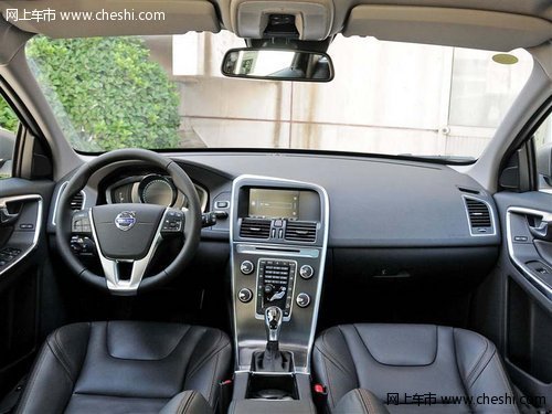 2014款沃尔沃XC60 现车全系低价优惠2万