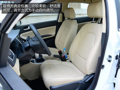 入门级家轿的时尚之选 试驾江淮和悦A30