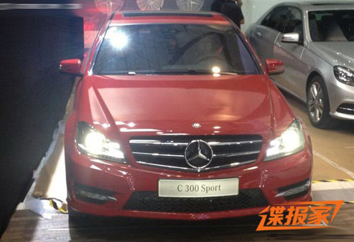 2013成都车展探馆：北京奔驰C300运动版