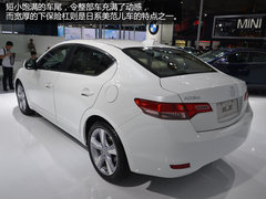 新增2.0L引擎 2013成都车展讴歌ILX实拍
