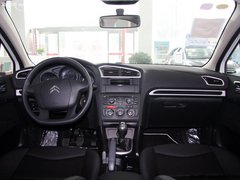 沈阳购雪铁龙C4L送大礼包 店内现车销售