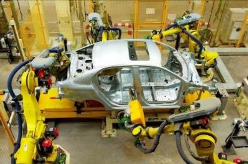 全新爱丽舍：以标杆工厂打造欧系中级车新品质