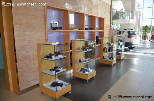 一汽丰田大庆名派特约店欢迎您的光临