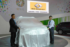 雷诺新科雷傲闪耀登陆2013南京十一国际车展