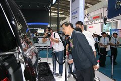 2013第八届西安国际汽车展览会今日启幕