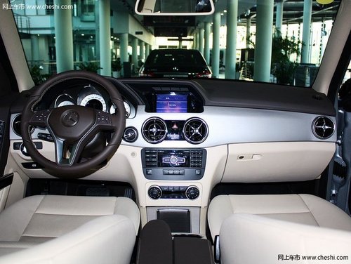 2013款奔驰GLK300  超低价格畅销仅38万