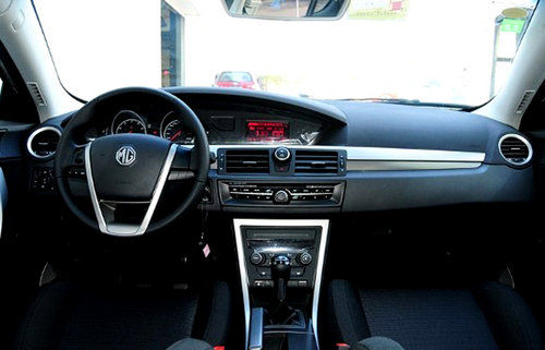 MG6性感驶来 英式GT风范蓄势待发