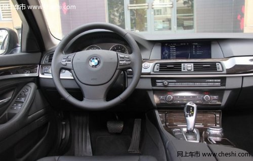 乌海宝辰豪雅邀您感受新BMW 5系