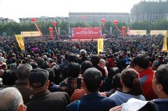 关中大秦腔完美收官 汽车大奖实至名归