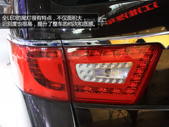 全新MPV或明年上市 江淮瑞风M6车展实拍