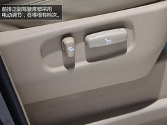 全新MPV或明年上市 江淮瑞风M6车展实拍