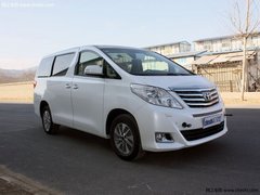 全新MPV或明年上市 江淮瑞风M6车展实拍