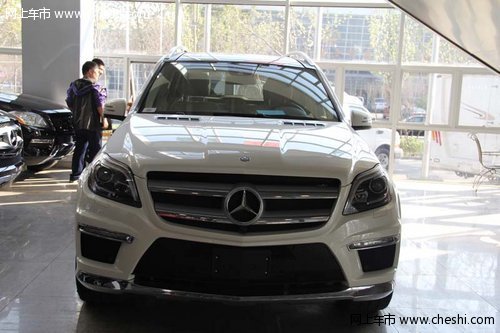 2013款奔驰GL550  现车触底价促销158万