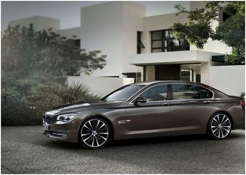 新BMW 7系冬日礼遇 极速尊享从容驭世