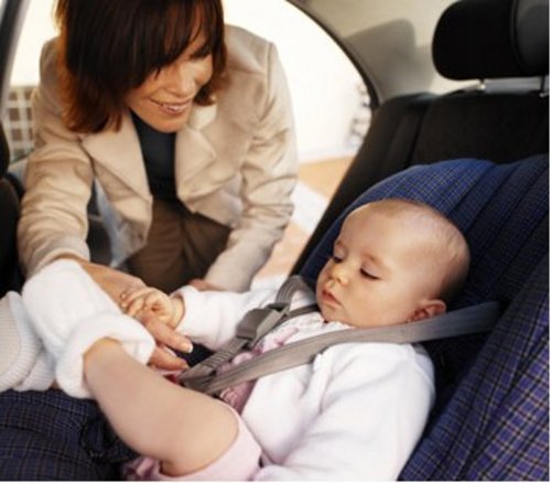 【福特汽车】给儿童一个安全的乘车环境