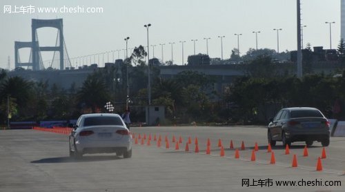 东风雪铁龙C4L应战全城——百米挑战赛