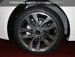 乌兰浩特起亚新K5实拍 高性价比中型车