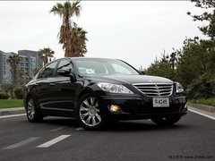沈阳进口劳恩斯最高降8万 店内少量现车