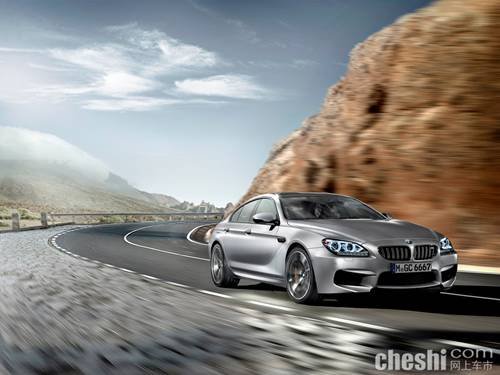 全新BMW M6获金方向盘评选跑车组桂冠