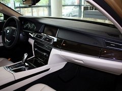 宝马730天津现车清库存降价 可接受分期