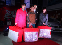 开封锦祥MG荣威4S店举办圣诞节狂欢派对