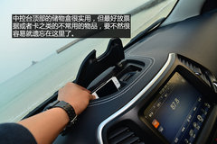 强有力的对手 试驾Jeep自由光2.4L 9速