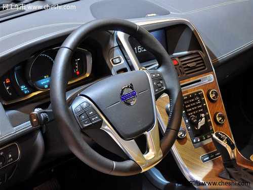 2014款沃尔沃XC60现车 T5智逸版3.8万元