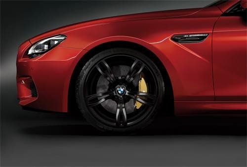 BMW M6/M5四门马年限量版正式上市